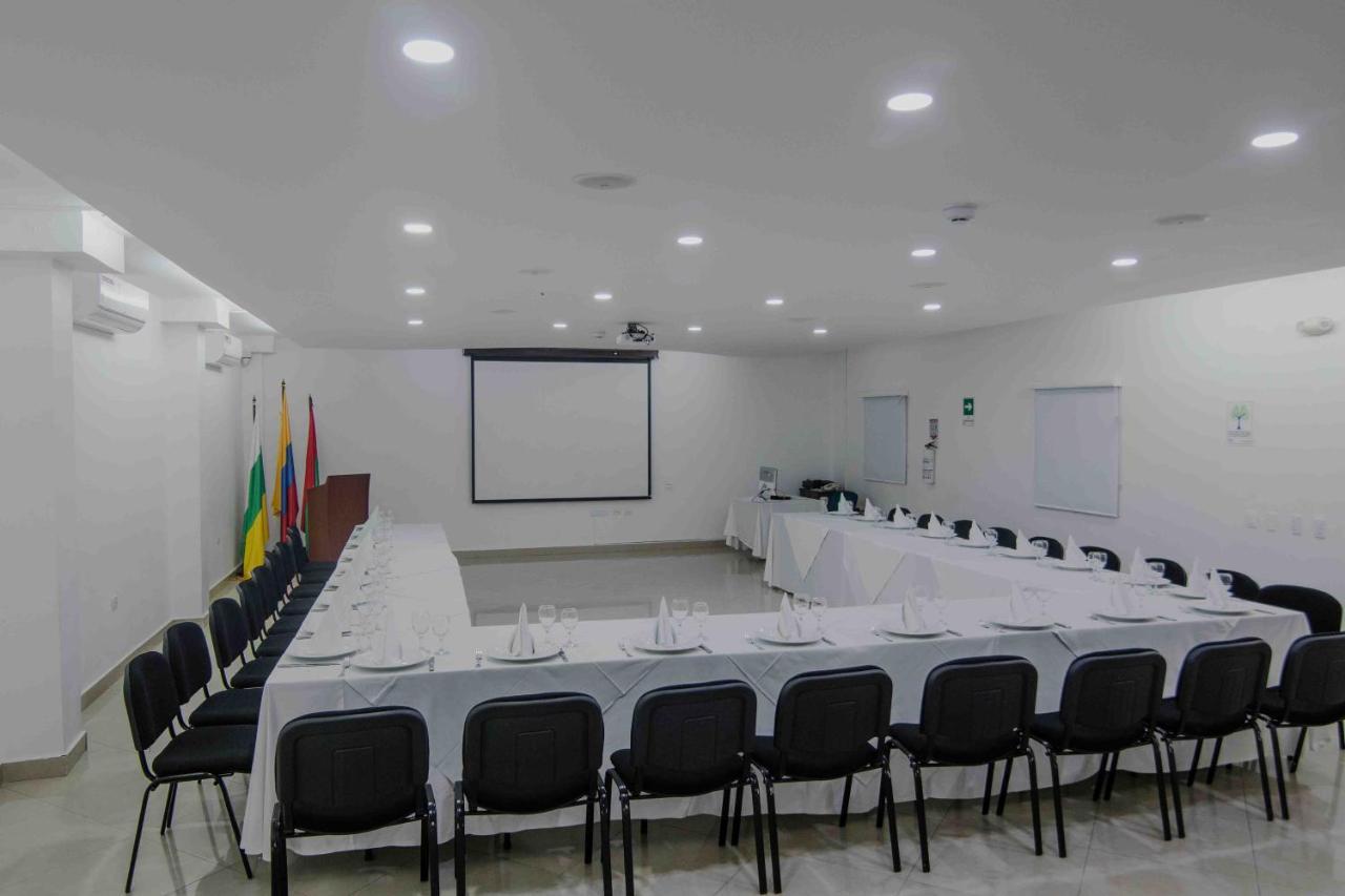 Hotel Neiva Plaza Exterior photo