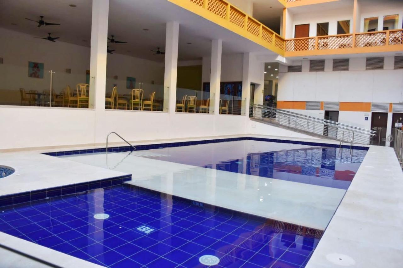 Hotel Neiva Plaza Exterior photo