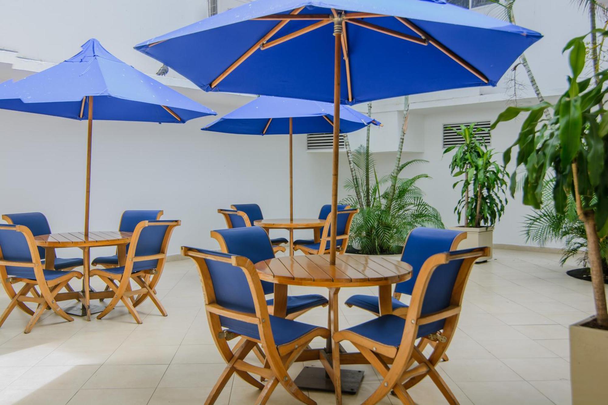 Hotel Neiva Plaza Exterior photo